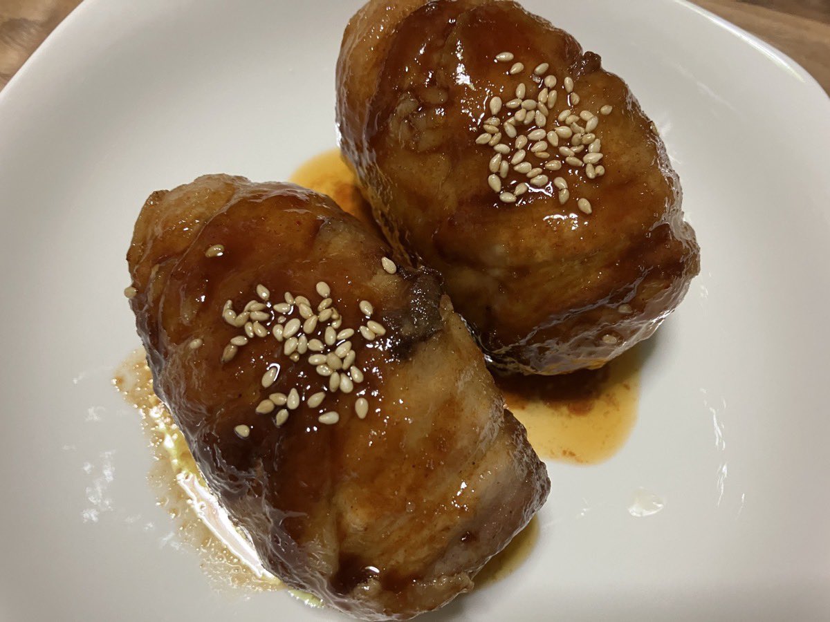 u_ta_y_'s tweet photo. 簡単！肉巻きおにぎり
簡単に作れて絶品でした！お弁当などにおすすめです。

作り方についてはこちら…https://t.co/vWsxyqd17U簡単！肉まきおにぎり/

#肉巻きおにぎり #簡単レシピ #料理 #ブログ #ブログ更新 #ブログ仲間とつながりたい #バッラリーニ #パヴィアフライパン #健康 #ブログ初心者 https://t.co/PDIlAaggp7