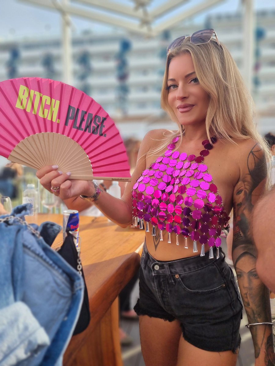 MBLANCHEOFF's tweet photo. Ibiza💗🫶 https://t.co/jBkx155gj5