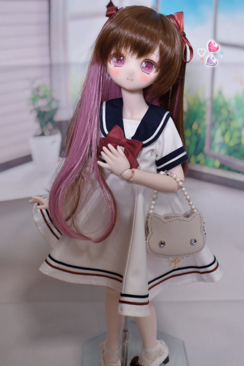 小物持たせるとより可愛くなる🥰
これはだいぶ前に買ったにゃすけっと