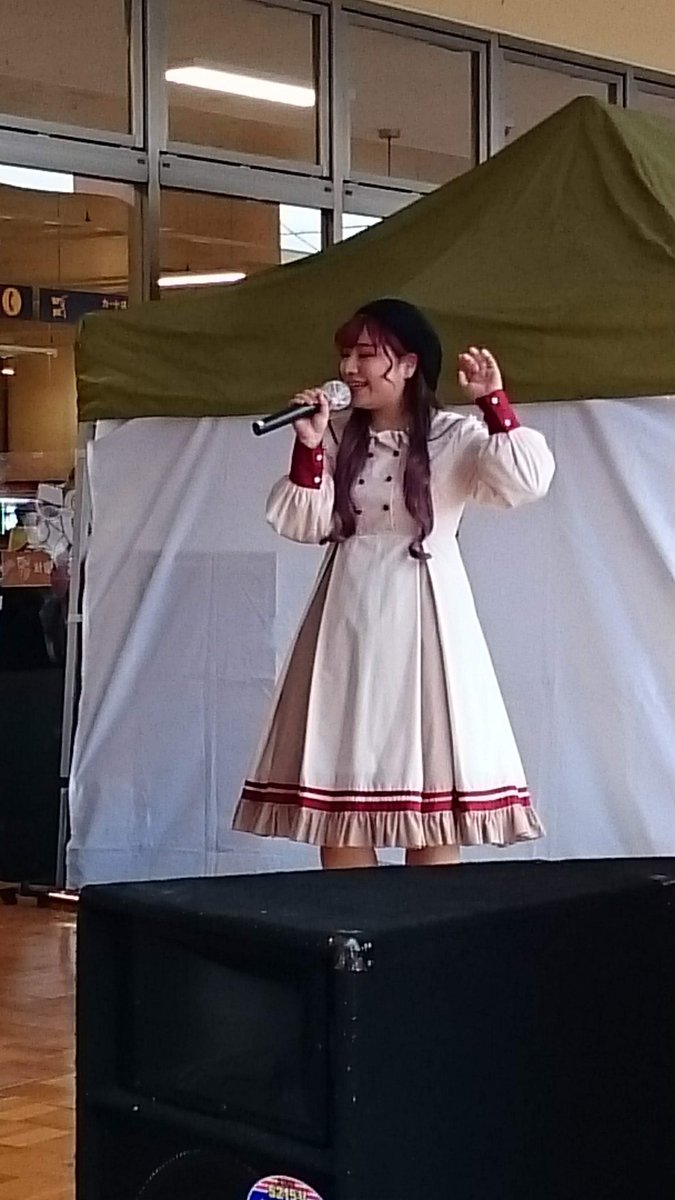 Lrie_PRO's tweet photo. @momokizuki58 
うたいびイメージキャラクターの桃ちゃん
うたいびとIn秩父
インストアライブ出演ありがとうございました!!
また会いましょう
桃ちゃんファンの皆様足元悪い中応援ありがとうございました!! https://t.co/qsm15pQDRS