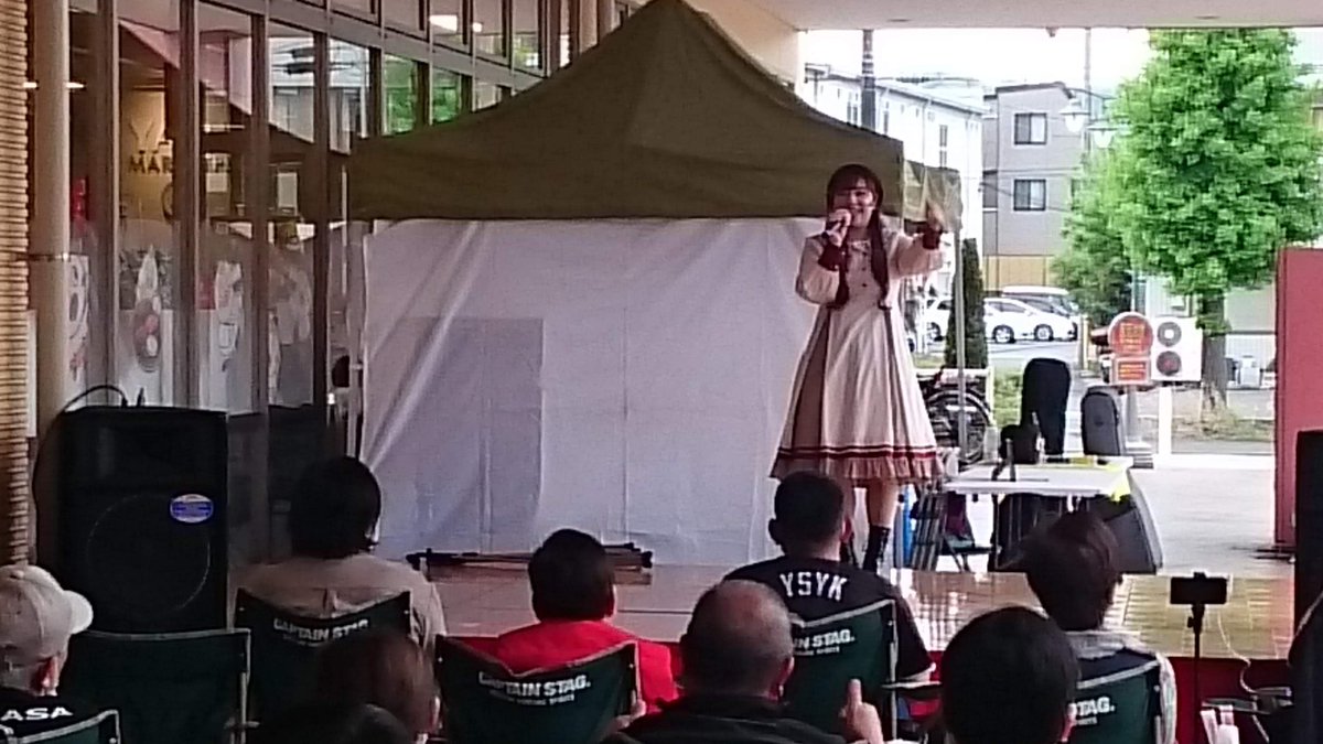 Lrie_PRO's tweet photo. @momokizuki58 
うたいびイメージキャラクターの桃ちゃん
うたいびとIn秩父
インストアライブ出演ありがとうございました!!
また会いましょう
桃ちゃんファンの皆様足元悪い中応援ありがとうございました!! https://t.co/qsm15pQDRS