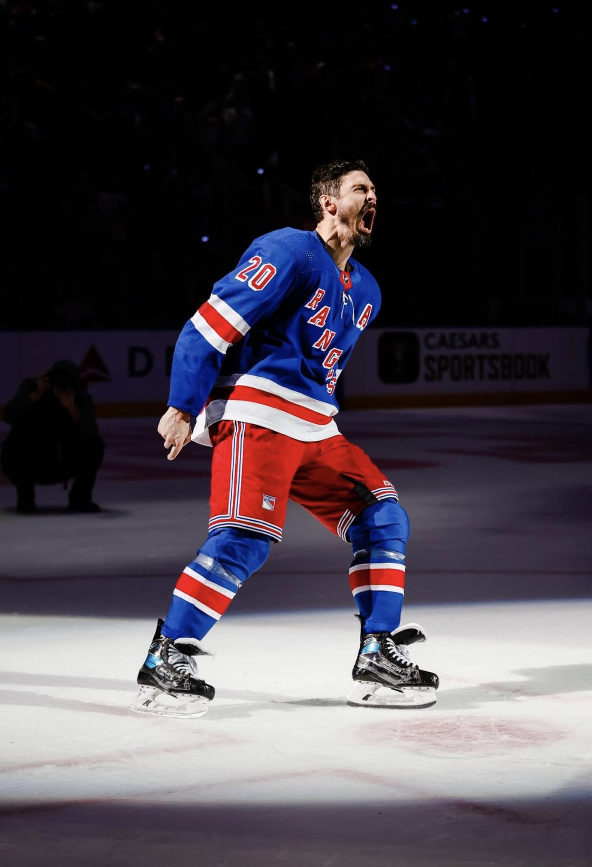 HAPPY BIRTHDAY TO MY FAVORITE RANGER! HAPPY BIRTHDAY CHRIS KREIDER    