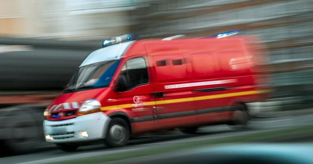 Le Parisien tweet media