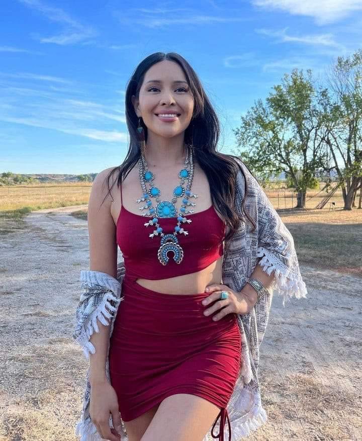 The_Native_0's tweet photo. How do you feel about this photo? 
💚🖤🇺🇲🇺🇲 https://t.co/Ec6XJ6Tddt