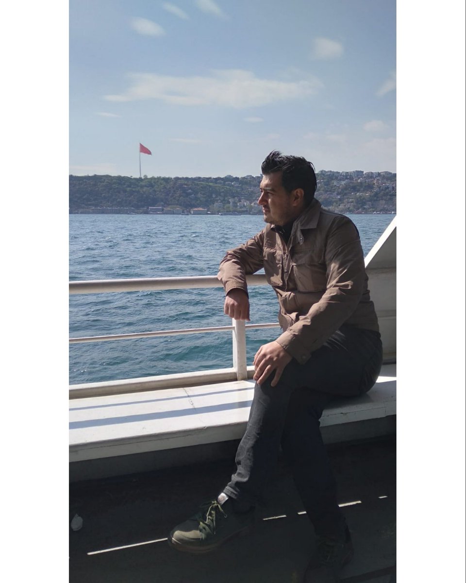 adem_uygar's tweet photo. 30/04/2023 Denizin ortasında... https://t.co/YBJ1aFe6JU