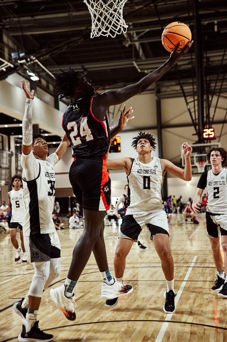 PaulBiancardi's tweet photo. Saturday, Day 2.  @UANextBHoops #UANEXT- Names to know: 
2025 Efeosa Oliogu 
2024 Brandon Benjamin 
2024 Cole Certa 
2024 Shon Abaev 
2024 King Grace 
2024 Anthony Baston 
2024 Jayce Nathaniel
2024 Ryan Frauenheim 
2024 Jack Stanton 
2024 Ryan Mela
2025 Montana Wheeler https://t.co/mLyTkDysU2