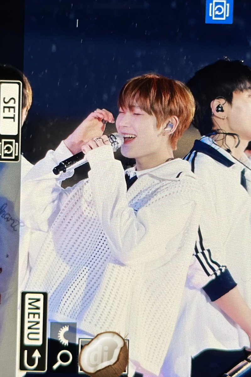 doiir_0624's tweet photo. 220430 💦

#ENHYPEN #엔하이픈 
#SUNOO #선우 https://t.co/Ix99g3y2CC