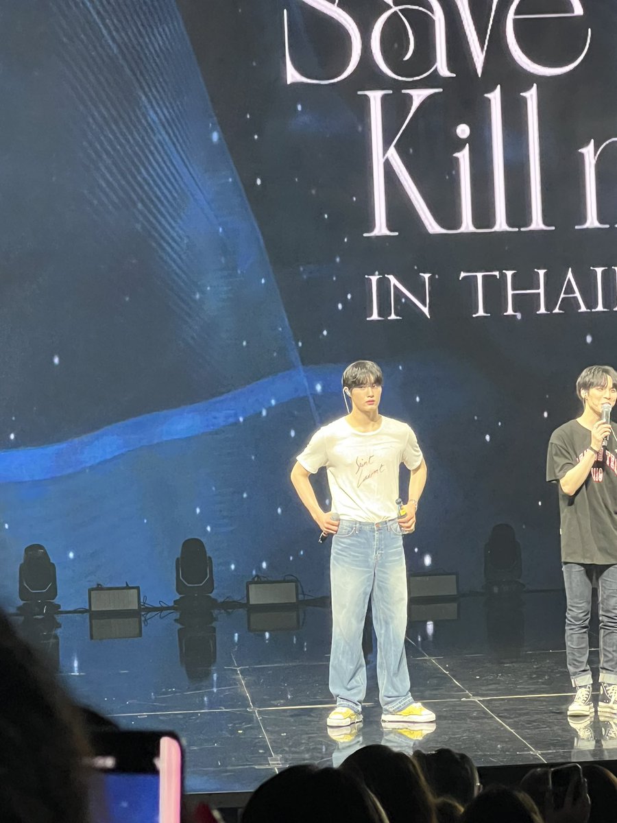 mibaconn's tweet photo. เท้าเอวแล้วๆๆ https://t.co/USJjReHRK7