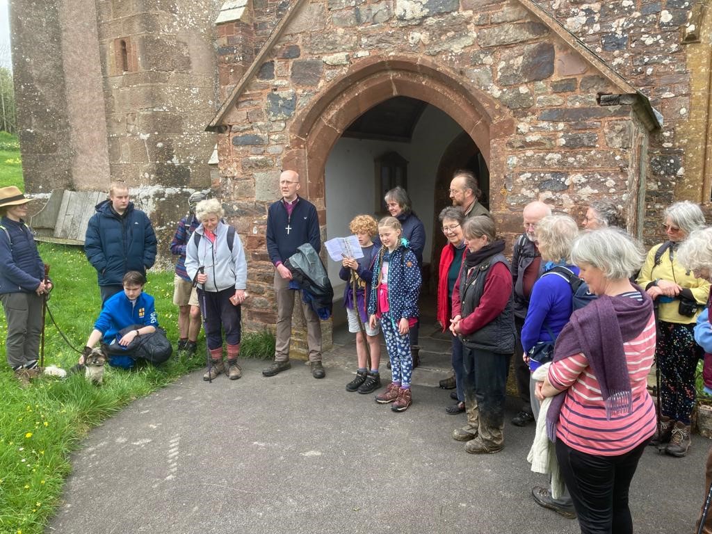 BathWells's tweet photo. Bishop Michael joined walkers from Wiveliscombe on Sat to walk 20 miles along the Brendon Towers Way. Starting at St Andrews’s Wivey & visiting churches along the way - including Champflower Clayworthy, Brompton Ralph & Tolland.
#BeautifulChurches #GreatViews #LovelyWeather https://t.co/vZtO8t1r24