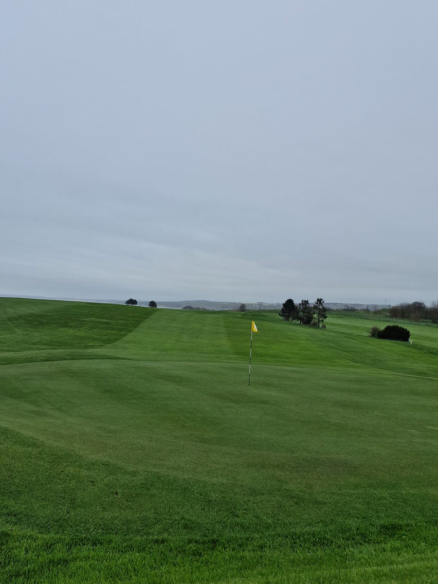 Lovely wander around Magdalene Fields Golf Club... such a unique and lovely looking course... 😍 
#aussieinengland #magdalenefields #golf #englishgolf #linkscourse #stunningsetup #viewsfordays