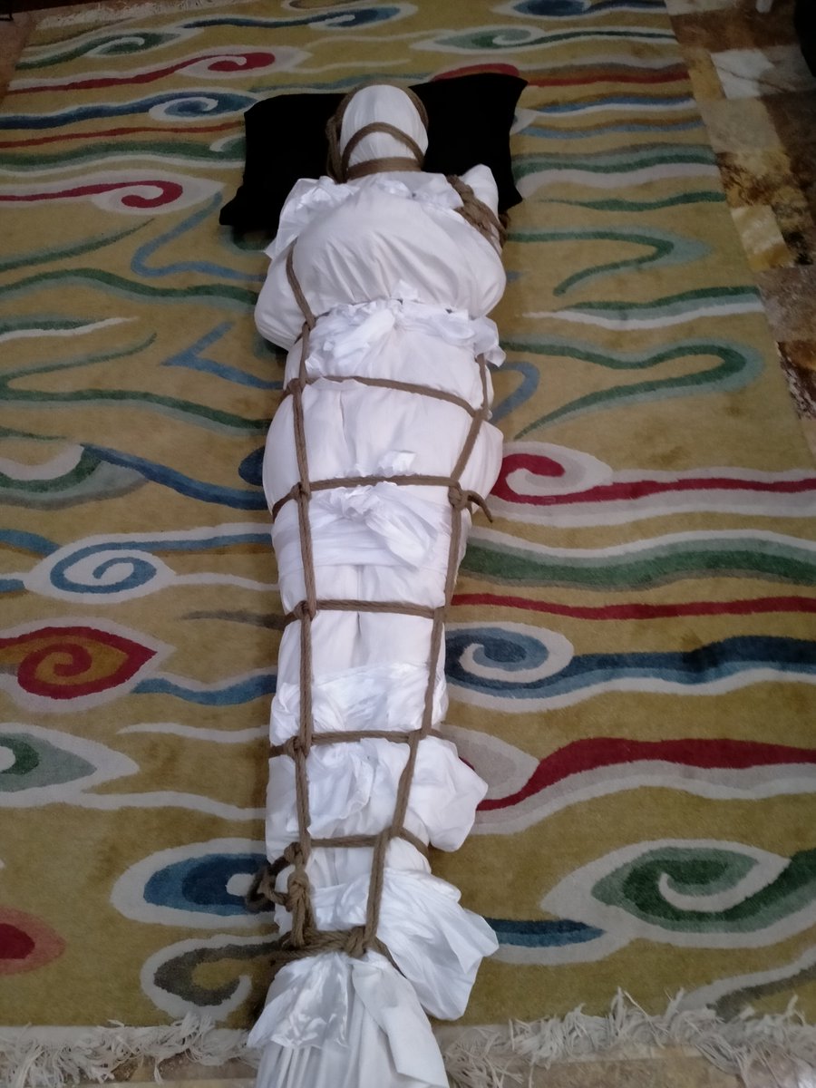 Mummy Figure tweet media