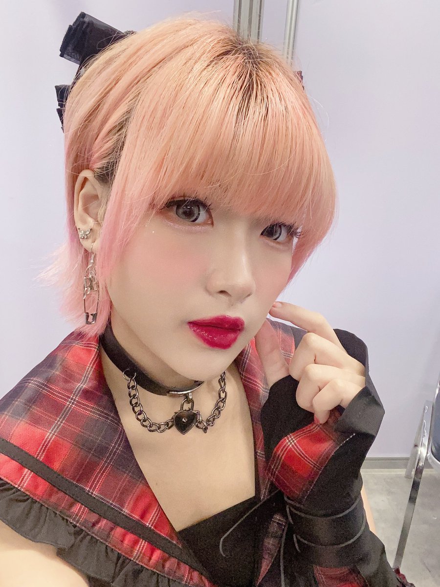 akane_idek's tweet photo. ✨🤍สำหรับงาน #AddictConBackToSchool ในวันนี้ขอขอบคุณทุกคนที่มาสนุกกันน้าา 🥰พี่ๆทีมงานน่ารักมากๆ 🎀
แล้วก็ได้เจอคอสเพลย์น่ารักๆเยอะเลยค่า วันนี้หนูพลาดไปเยอะจริงๆ ขอโทษด้วยค่าา🥹
.. สำหรับใครที่ไม่ได้มาก็ไม่เป็นไรนะคะ ไว้เราเจอกันสเตจหน้ามาเจอกันใหม่น้าา 💋✨💕
#akanerebirth https://t.co/gV6FVhMBy6