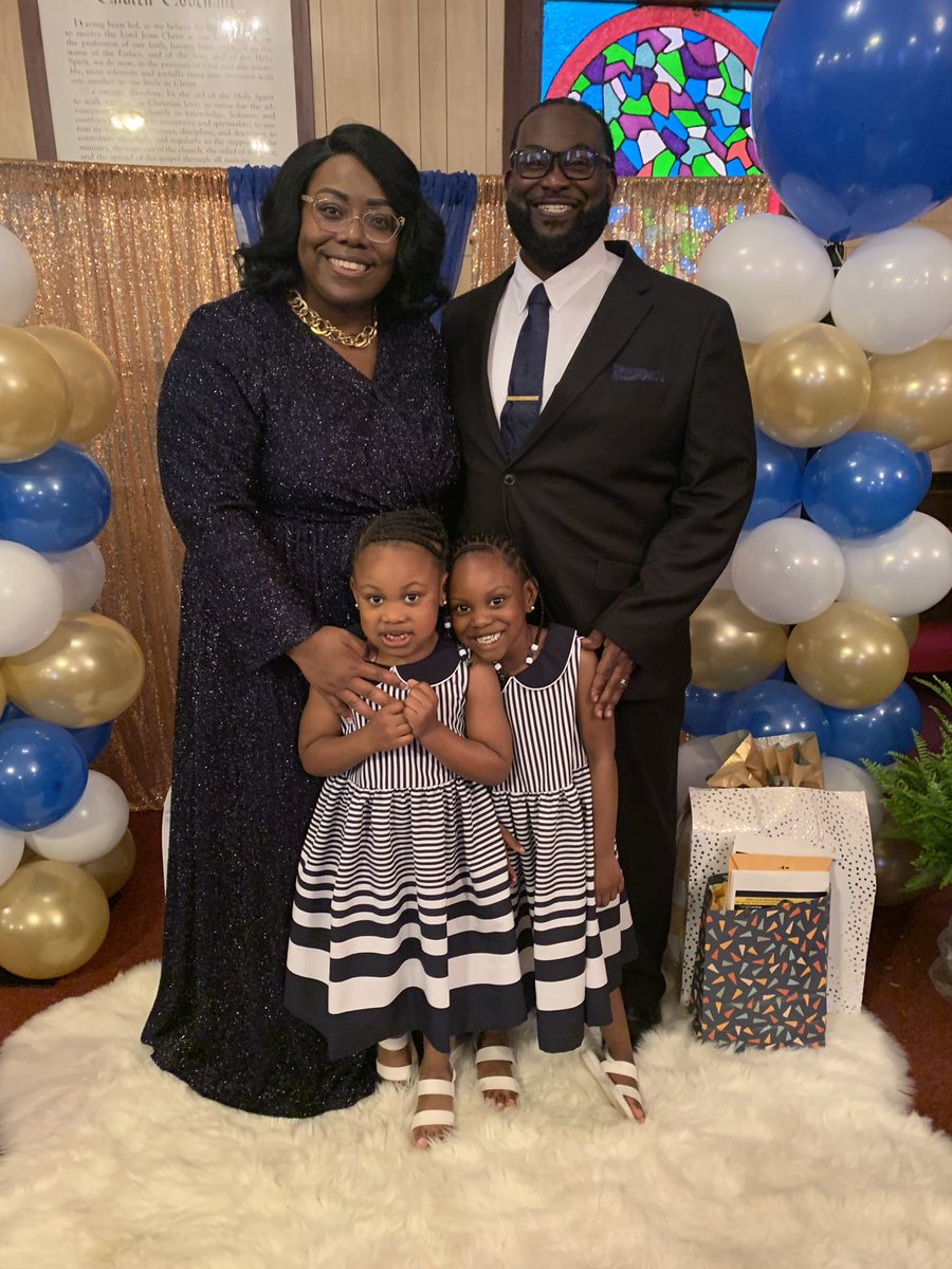 AliceHaileySin2's tweet photo. DAY 2 💙💛🤍 Pastoral First Anniversary At Syrian Missionary Baptist Church 💙 Come Celebrate with Us Today at 2:00pm💙💛🤍 Praise Be To Glory🙏🏽
Theme:Won’t He Do It💙💛🤍 https://t.co/E5utI9gGmU