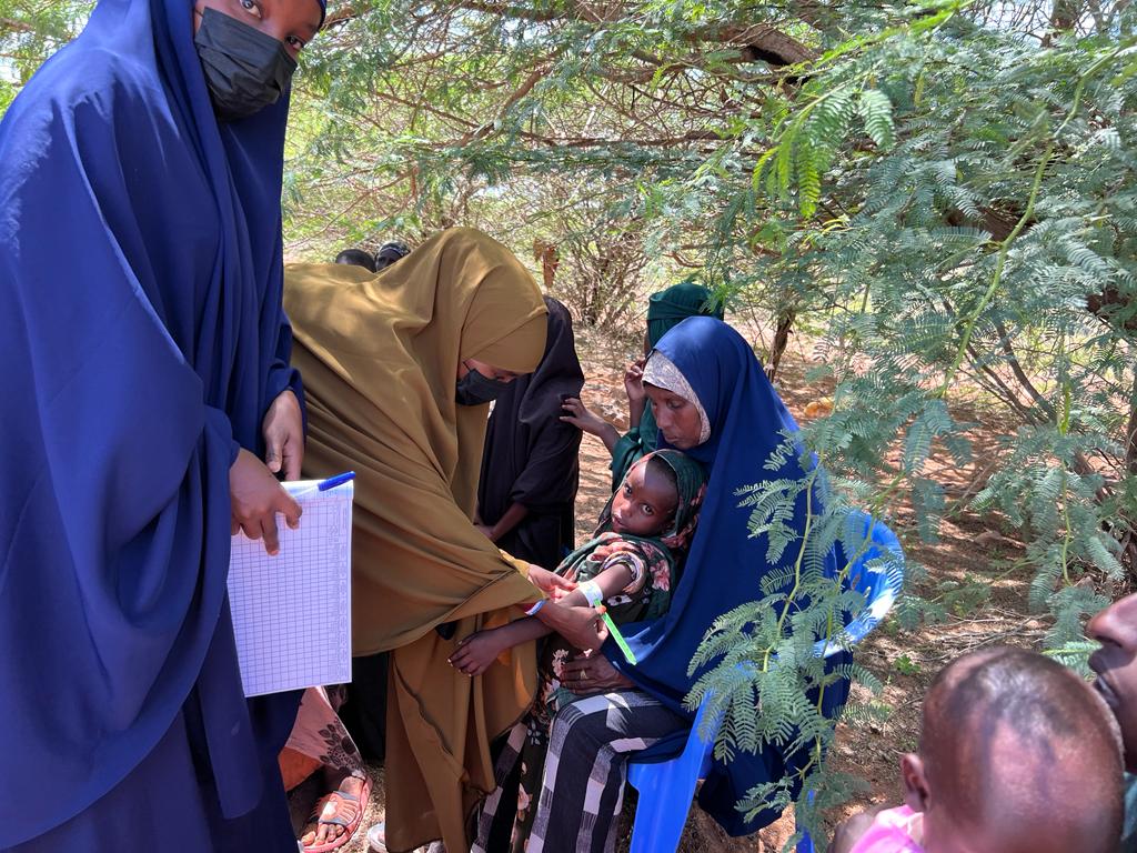 DEH's field team in Xarardhere provides EPI, health, &amp; nutrition services to the underserved Calidaqay village. With no healthcare for 15 yrs, the community is grateful for the support. <a href="/SaveChildrenSO/">Save the Children in Somalia</a> , <a href="/gatesfoundation/">Gates Foundation</a>, <a href="/unicefsomalia/">UNICEF Somalia</a>