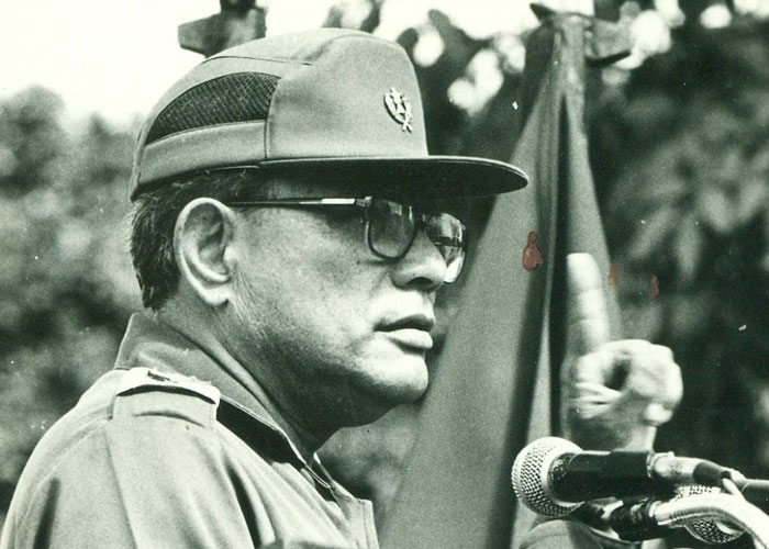 Hoy se cumplen 11 años del paso a la inmortalidad de uno de los Comandantes Fundadores del Frente Sandinista de Liberación Nacional 🔴⚫️ Tomás Borge Martínez.
#TomasOrgulloSandinista

Pequeño de estatura pero un gigante de pensamiento Revolucionario ✊🏼 El hombre que nos enseñó...