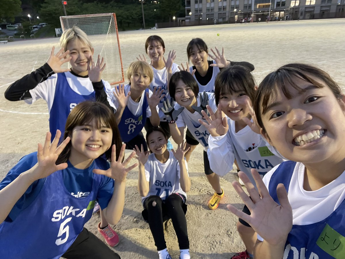 こんばんは〜！！

最近の体験会の様子です〜〜！！🤍
今年の1年生みんな上達が早すぎます🥹

みんな楽しんでくれているみたいで嬉しいです！！😆

5月もどんどん体験会やるのでぜひ来てください〜！！
DMお待ちしてます！！🙌

#春から創大生 #ラクロス部