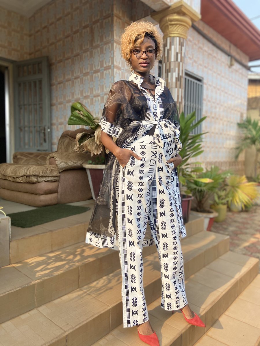 Bon dimanche ♥️ On reprend les choses bientôt 🎉
#QueenMama