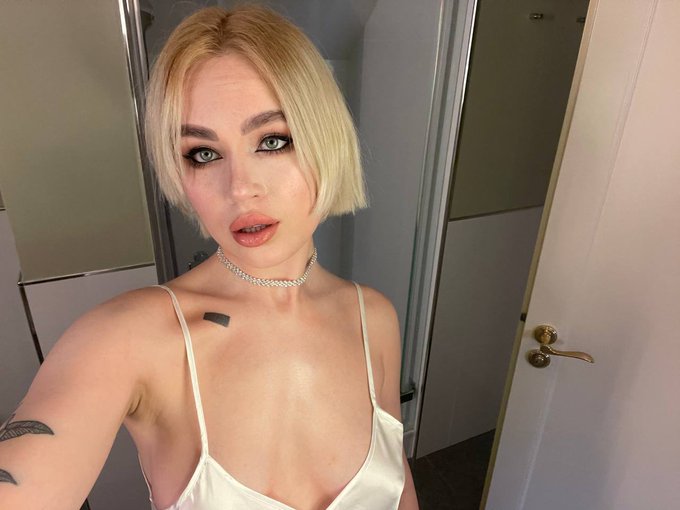 I really enjoy what I do🤍I carefully prepare for every shoot and always enjoy the process. I am very<a href="/tag/actress"class="tags"><span>#actress</span></a><a href="/tag/porn"class="tags"><span>#porn</span></a><a href="/tag/dp"class="tags"><span>#dp</span></a><a href="/tag/anal"class="tags"><span>#anal</span></a><a href="/tag/dap"class="tags"><span>#dap</span></a><a href="/tag/blowjob"class="tags"><span>#blowjob</span></a><a href="/tag/dt"class="tags"><span>#dt</span></a><a href="/tag/d"class="tags"><span>#d</span></a>