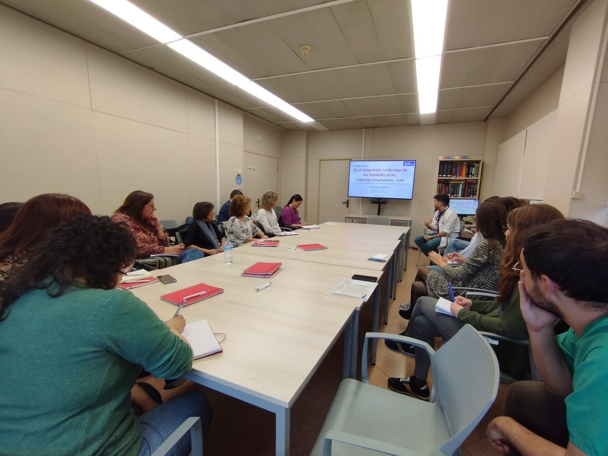 Adriana Palom (@adrianapalom24) on Twitter photo Creando redes de colaboración entre atención primaria y el equipo de hepatitis virales de Vall d'Hebron! <a href="/LHuvh/">LiverUnit_VallHebron</a> <a href="/vallhebron/">Vall d'Hebron</a> <a href="/Mariabutif/">Maria Buti</a> <a href="/mar_riveiro/">Mar Riveiro</a> Creando redes de colaboración entre atención primaria y el equipo de hepatitis virales de Vall d'Hebron! <a href="/LHuvh/">LiverUnit_VallHebron</a> <a href="/vallhebron/">Vall d'Hebron</a> <a href="/Mariabutif/">Maria Buti</a> <a href="/mar_riveiro/">Mar Riveiro</a>