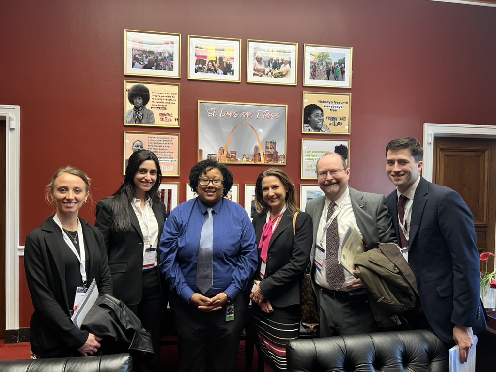 FedraFallahian's tweet photo. Proud to call @RepCori MY Congresswoman 🥰 thankful to meet Kiara Davis today to discuss improving healthcare in #STL + MO. Looking forward to hopefully seeing her team back home soon! We’d love to show off what we’ve been up to @slusom @slugensurg! @RASACS @AmCollSurgeons https://t.co/B3F4r3ZZYq