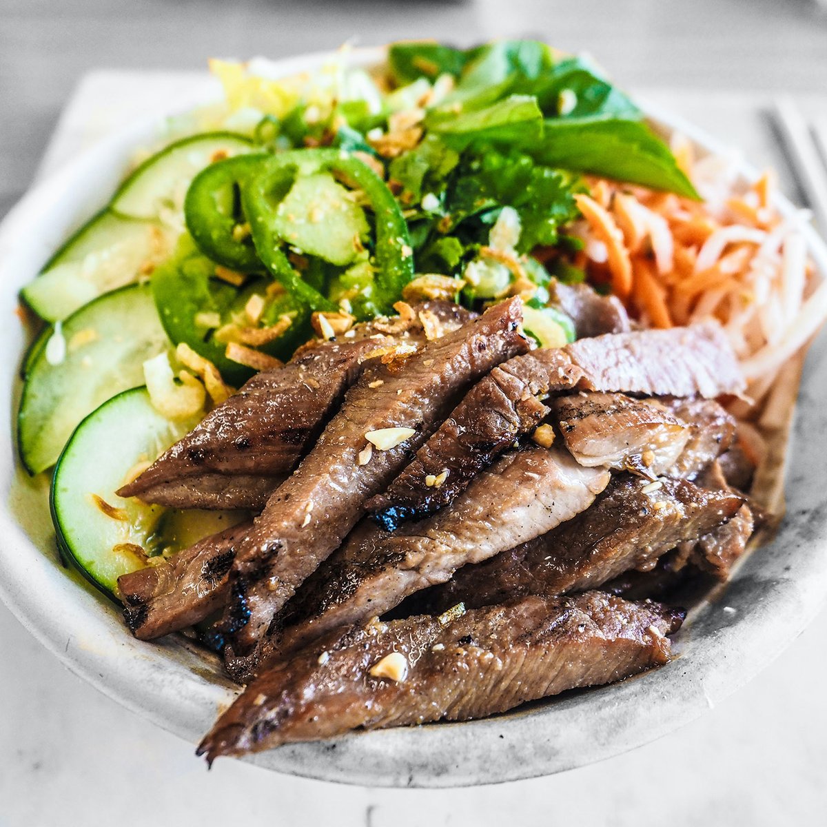 BluebonnetNutri's tweet photo. If you want to bulk up, you need to fuel up with protein and power up with veggies! 🥦🍎🥩💪 What's your favorite way to get your daily dose of protein, fruits, and veggies?

#BluebonentNutrition #MuscleMeals #ProteinPower #FruitsAndVeggies https://t.co/oHX7u1T7Ok