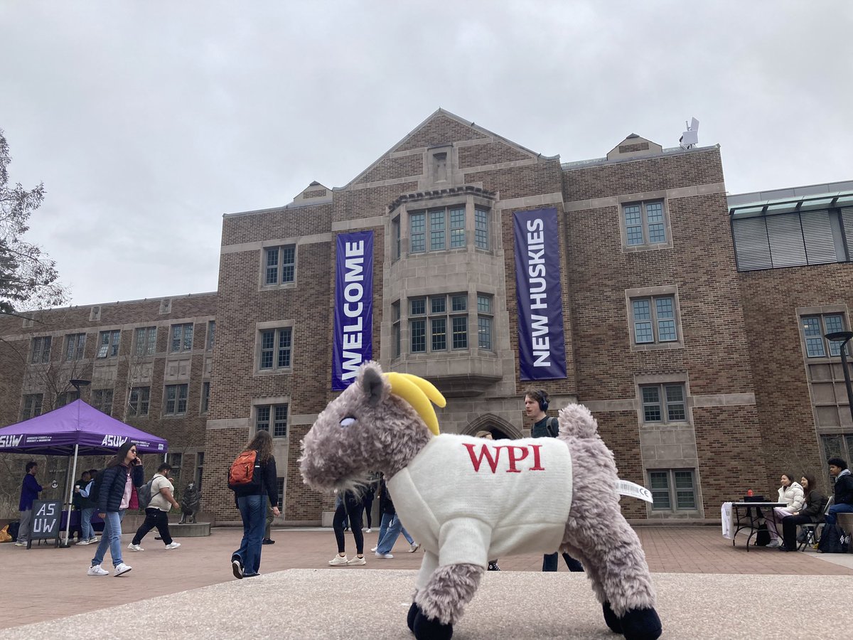 Apolonia1975's tweet photo. Many thanks @UW McNair Scholars Program for hosting the GEG Symposium and Graduate School Fair. @gompei enjoying his time with Harry the Husky and the amazing students and staff at UW. Heading back to @wpigradstudies but already looking forward to next year’s conference. #gograd https://t.co/i2htpTZnMa