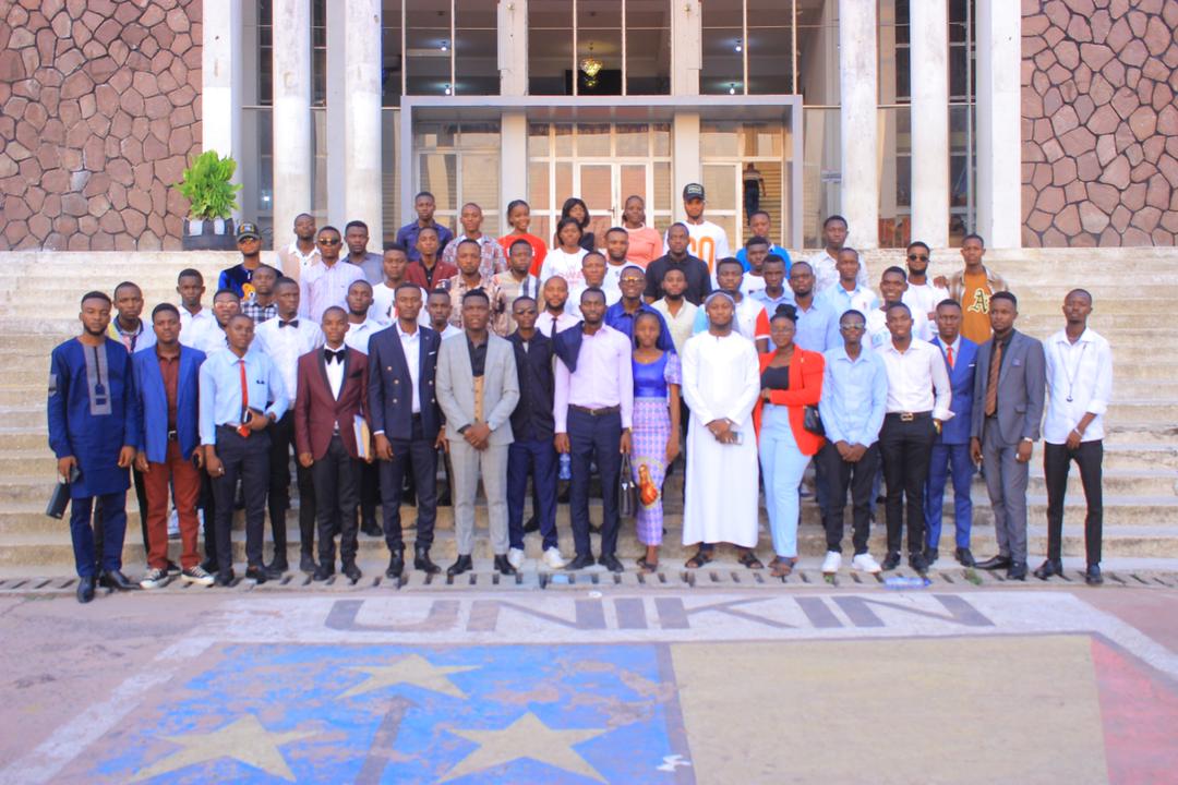 bilare_john's tweet image. Le jour de l'investiture ! Un jour, une histoire. Nous avons prêté serment devant Dieu et l'assemblée générale, l'organe suprême du sous-groupe Ngomba!