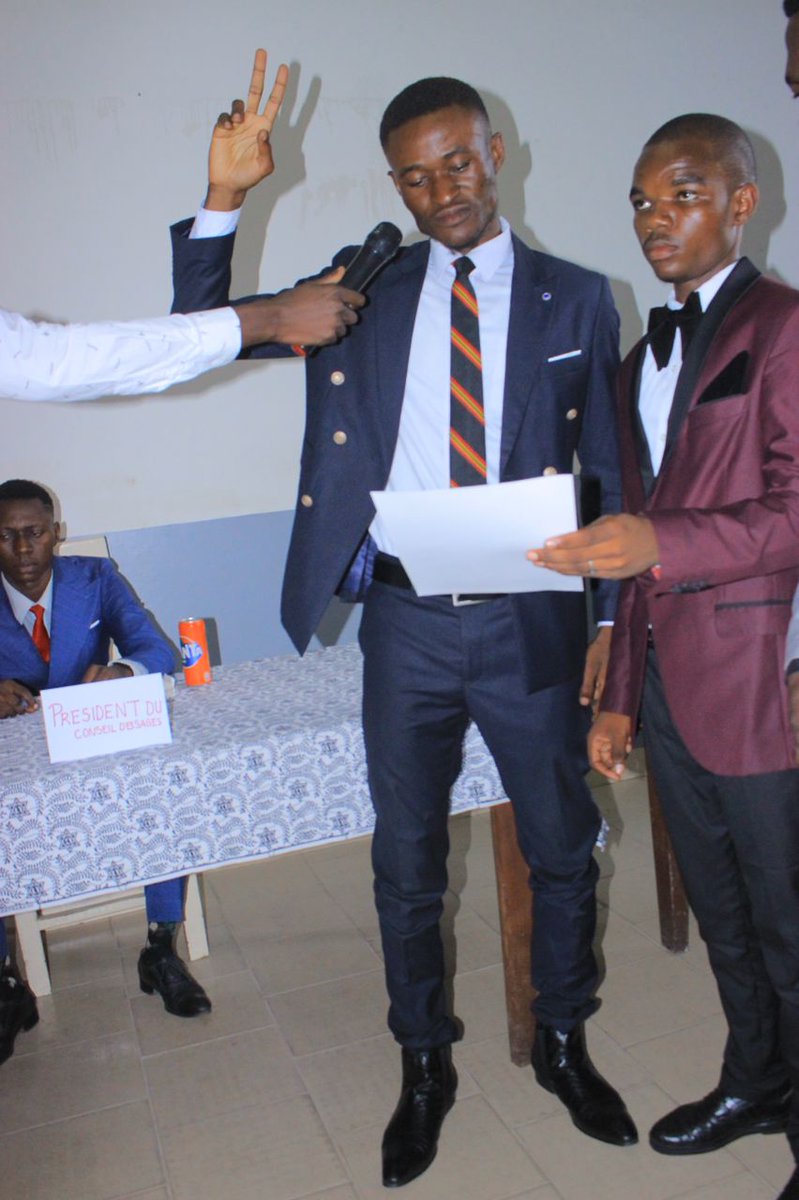 bilare_john's tweet image. Le jour de l'investiture ! Un jour, une histoire. Nous avons prêté serment devant Dieu et l'assemblée générale, l'organe suprême du sous-groupe Ngomba!