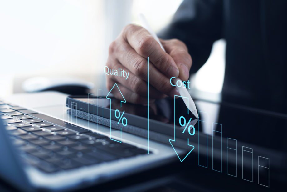 clearscale's tweet image. Looking to optimize your AWS Cloud costs without compromising performance? Our latest blog post shares 6 tips to help you take control of your cloud expenses and boost your ROI!  👉 hubs.ly/Q01LWTfz0
 
#CostOptimization #AWS #AWSOptimization #CloudSavings #CloudStrategy