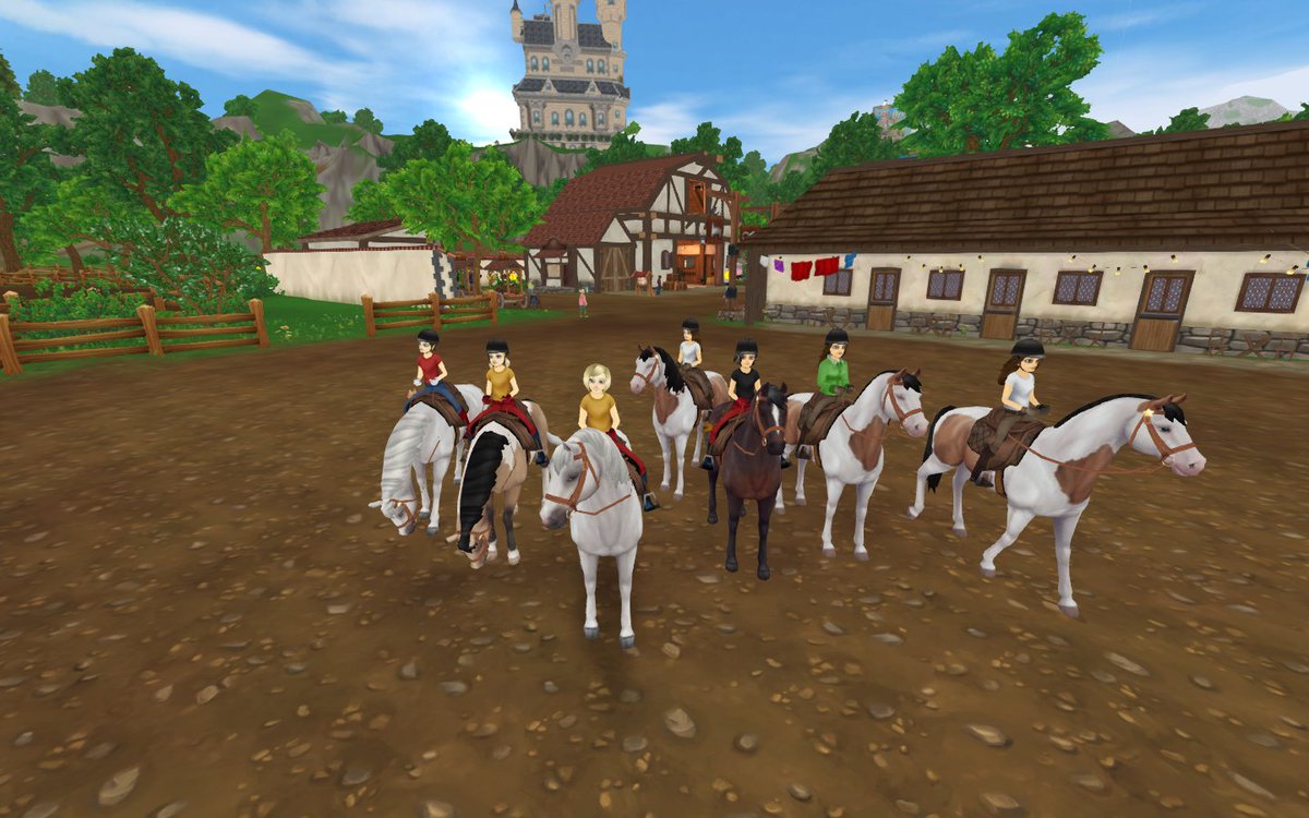 TeamTripleJump's tweet photo. Just a normal time in The Horse MMO https://t.co/ZJeYRcnjaH