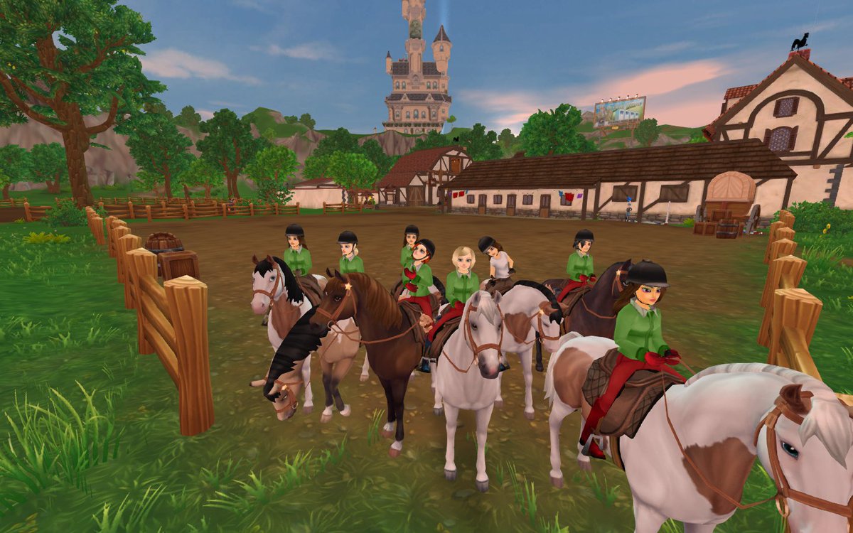 TeamTripleJump's tweet photo. Just a normal time in The Horse MMO https://t.co/ZJeYRcnjaH