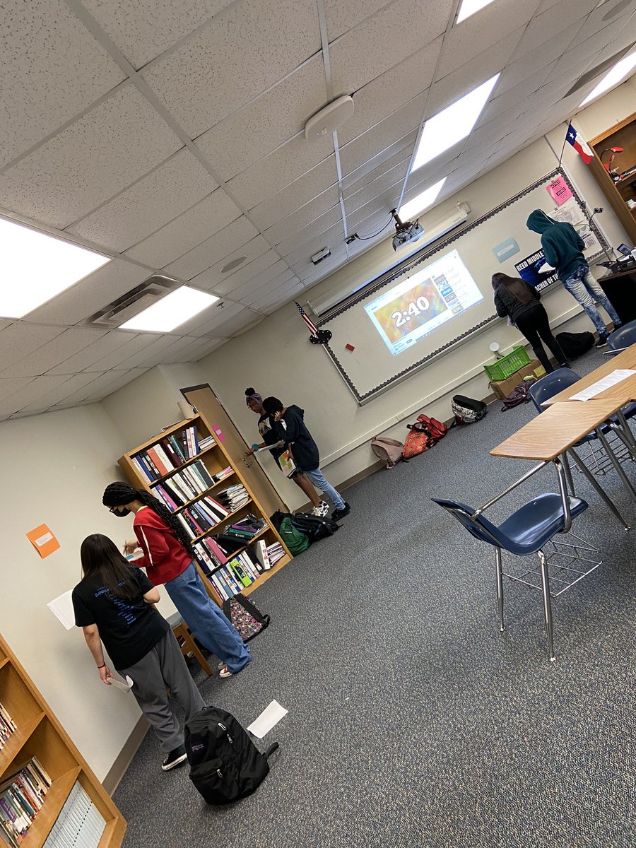 MsWhite_26's tweet photo. My students are participating in a gallery walk for Drama. Im elated to see how my kiddos produce on their STAAR 🥰 https://t.co/q46HMEBnHP