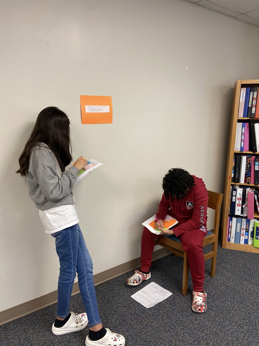 MsWhite_26's tweet photo. My students are participating in a gallery walk for Drama. Im elated to see how my kiddos produce on their STAAR 🥰 https://t.co/q46HMEBnHP