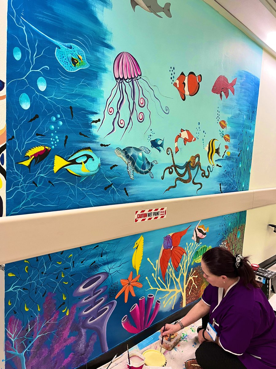 DRMNALI's tweet photo. @Ssmithy44”the artist” does some amazing work! She is determined to give her all and her best. Lunch whilst working as well! Common @BTHFT come and visit Lynn and give her some more ideas! @SLH_BTHFT https://t.co/leExqs3liE
