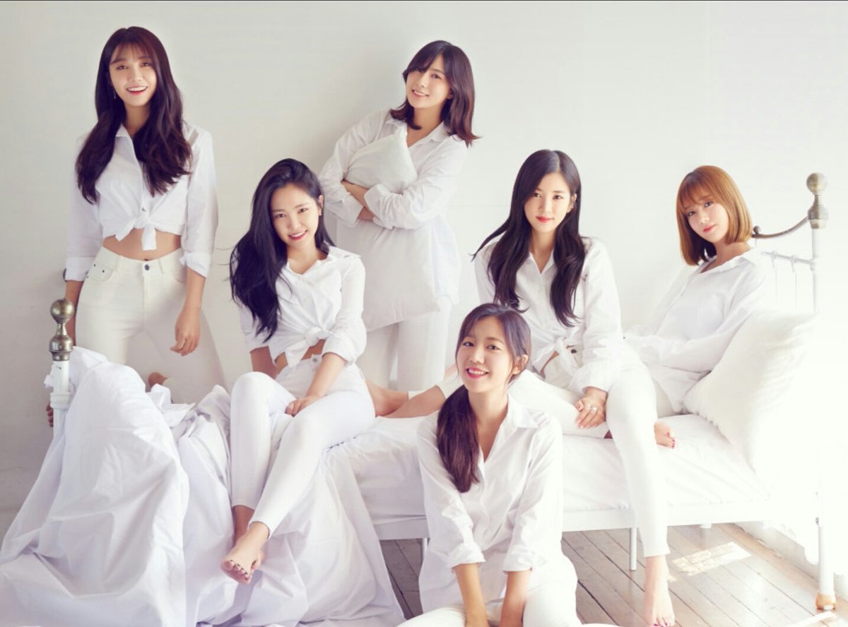 apink_mate's tweet photo. Happy 12th anniversary Apink and Naeun. 
one day i'll be just like the sun, really far but still there.

#Apink_12th_Anniversary https://t.co/npc2jYN4Az