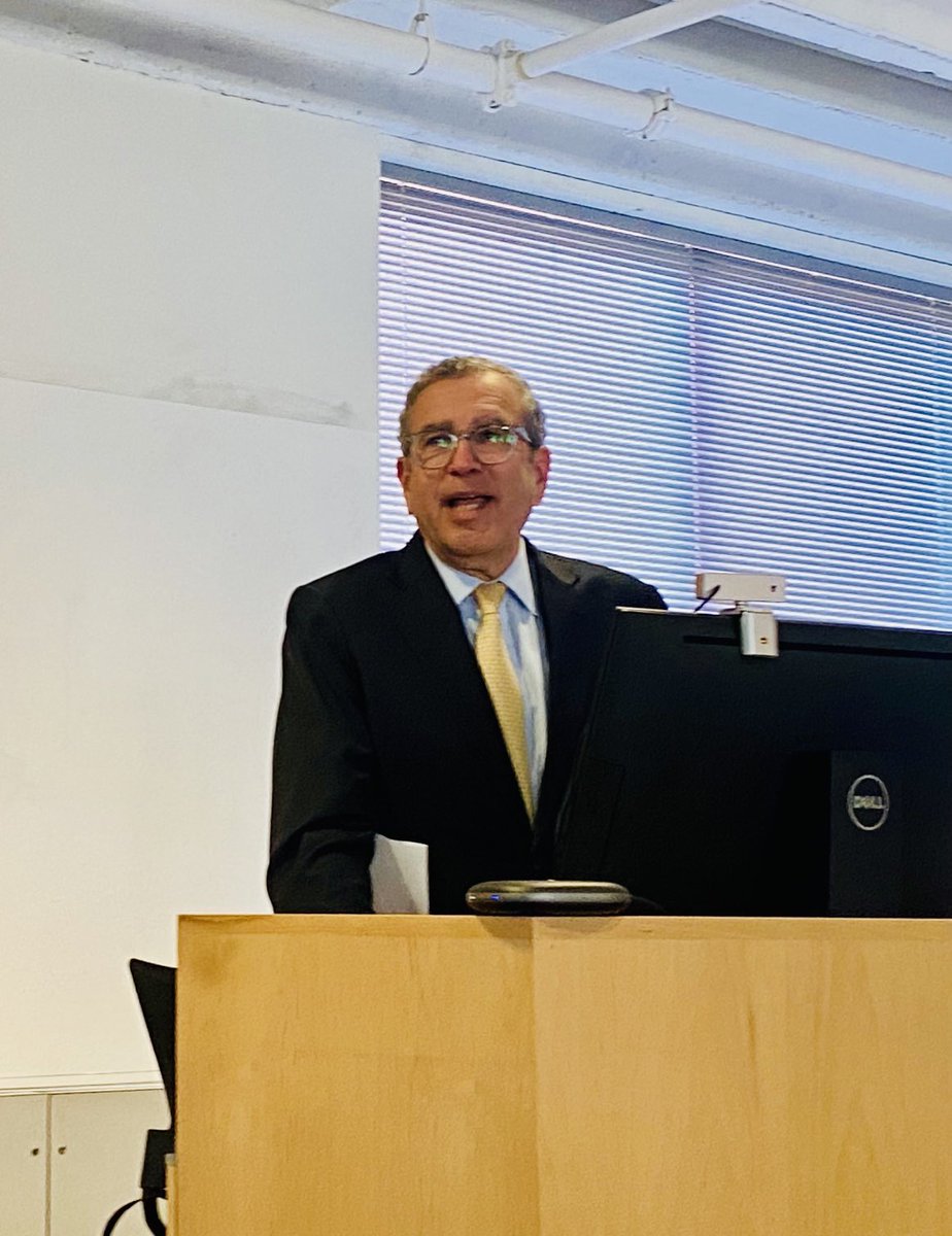 Ashu_Mangalam's tweet photo. David giving an excellent talk on cause of MS, who is working on MS from 53 years (longer than I am on this earth)!!
Excited to know that it all started at University of Iowa as ⁦@NSF⁩ high school summer internship ⁦@uiowa⁩ ⁦@IowaNeurology⁩ ⁦@UIowaNeuro⁩ https://t.co/kPm3rWkZAc