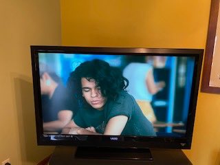 deirdrebaker's tweet photo. Learn more about a talented and creative artist from New Zealand, Taika Waititi, in today’s blog: https://t.co/b5lMEKqrNB https://t.co/fPOosV0FVa