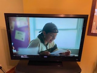 deirdrebaker's tweet photo. Learn more about a talented and creative artist from New Zealand, Taika Waititi, in today’s blog: https://t.co/b5lMEKqrNB https://t.co/fPOosV0FVa