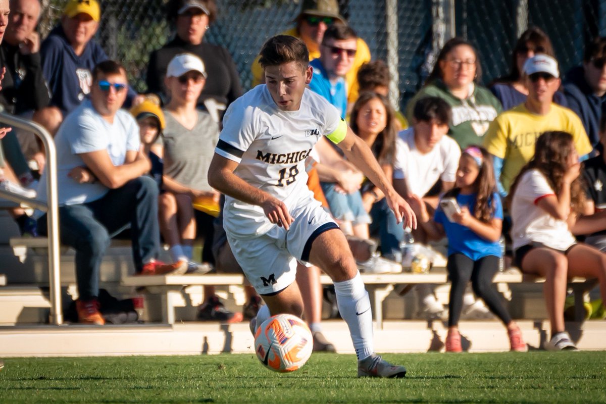 umichsoccer's tweet photo. Kevin. Buca.
Buca is the male recipient of the Big Ten Medal of Honor - the most prestigious award a student-athlete can receive in the conference!
📰: https://t.co/oVmtyK3fW5
#GoBlue 〽️ https://t.co/qgtTfZHhuw
