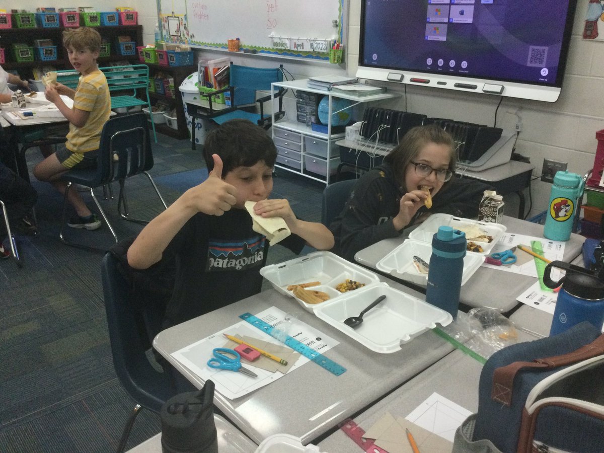 PickElementary's tweet photo. Our students are giving a thumbs up to today’s Taste of the World meal - food from Mexico! https://t.co/9rSLlzXcLm