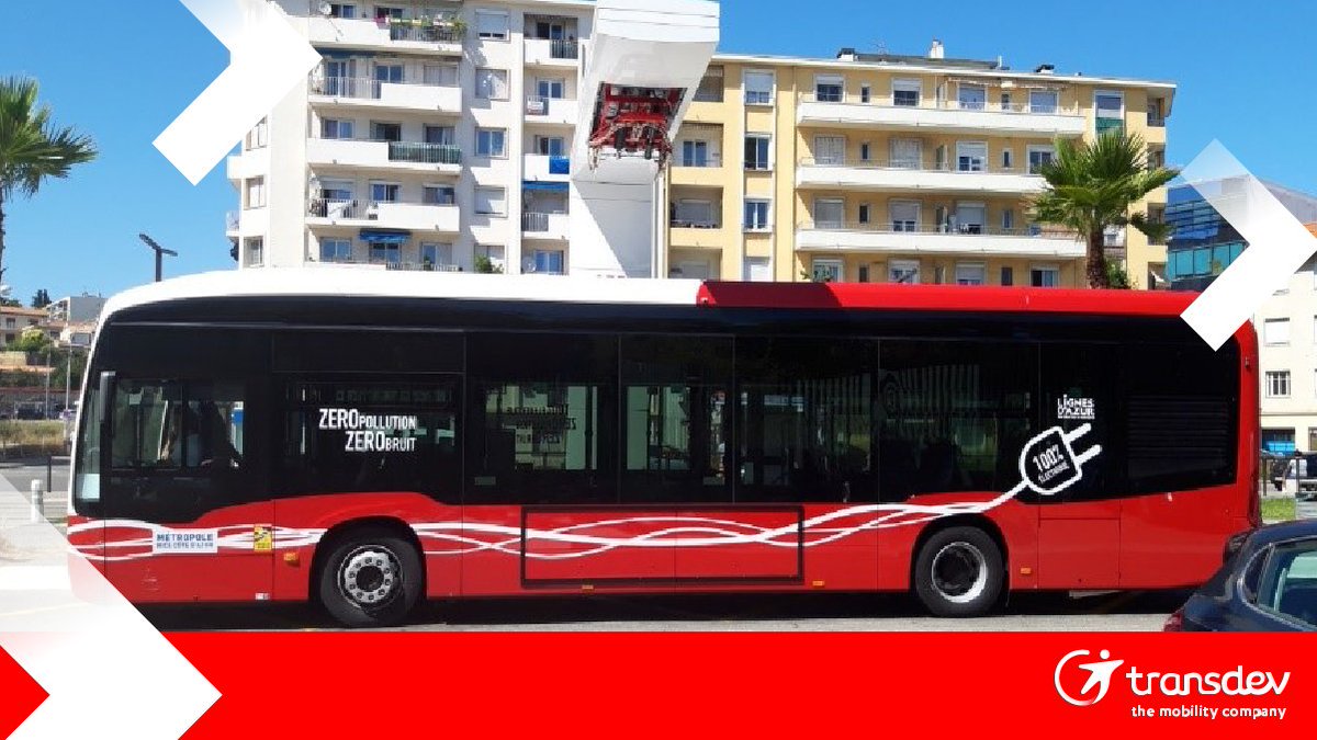 transdevFR's tweet photo. ⚡Le pantographes, vous connaissez ? 
Bientôt  2⃣ pantographes alimenteront 18 autobus articulés électrique en @MaRegionSud.
#TransitTuesday #MobilitéDurable #ElectroMobilité  
Découvrez-en +🚎⬇
https://t.co/igDMfGs5VT https://t.co/DIyxRRH6vG