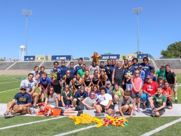 New this week on Timeout Radio: Robin Dewey tells us about #TeamDavis, the <a href="/SpecialOlympics/">Special Olympics</a> team for Yolo.

Then we visit Chicago, home to the first Special Olympics ... and despite its rep, not the windiest city in the U.S.

kdrt.org/audio/69-team-…