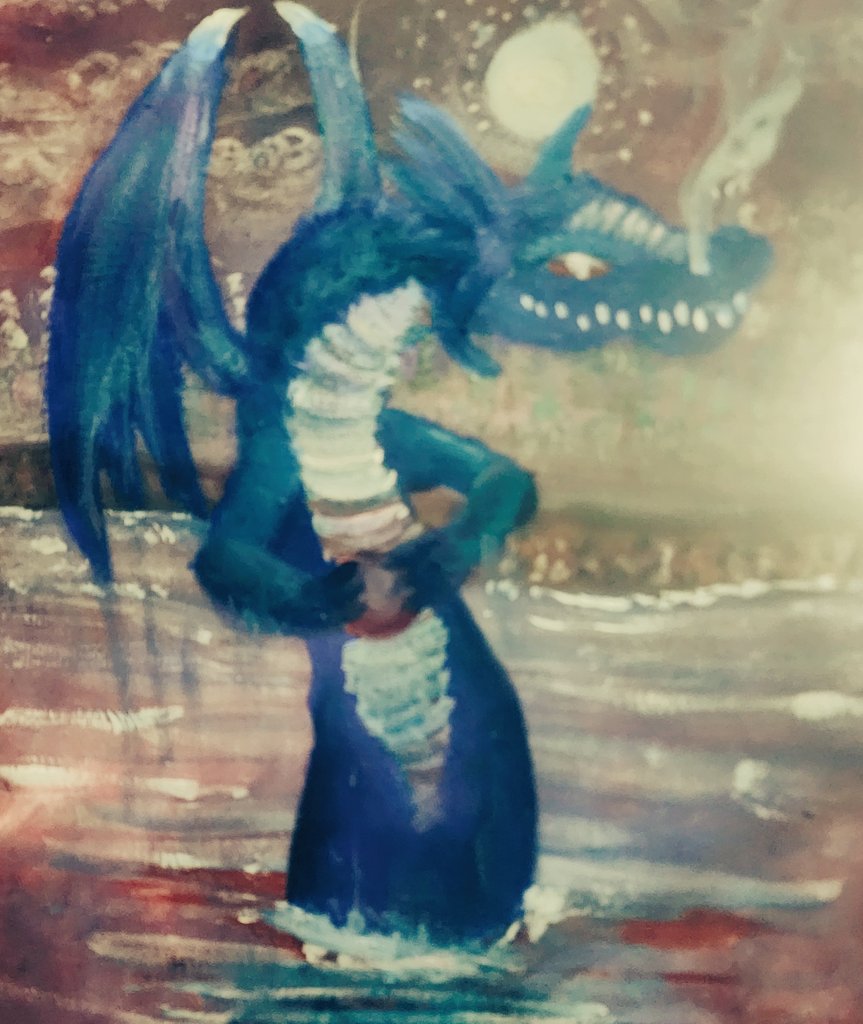 MakerMoth's tweet image. busy packing, here's some low quality #sketches of #dragons~