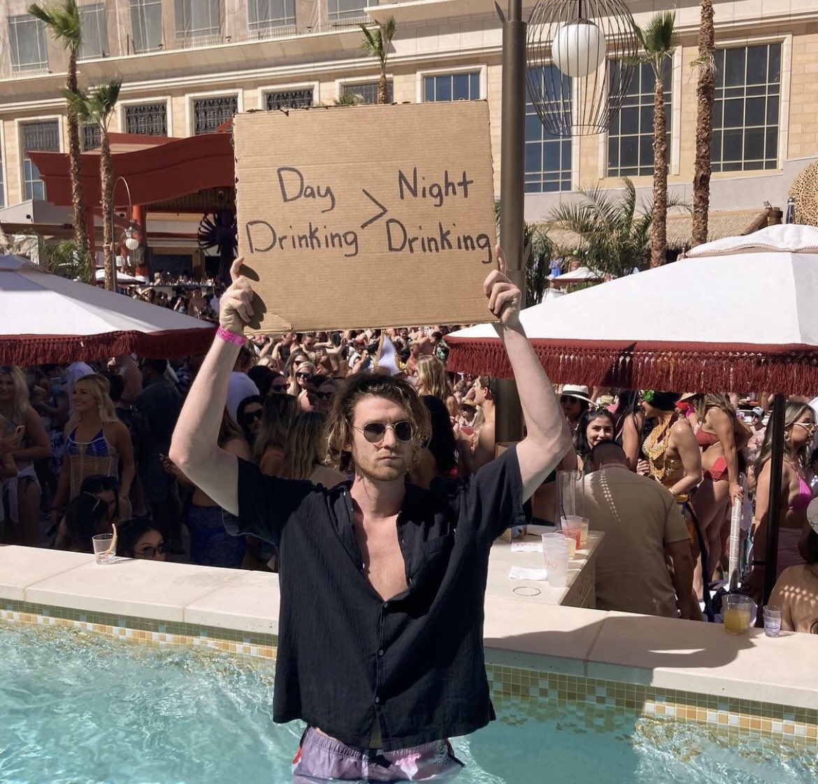 maritoDATdude's tweet photo. This Sunday we run the brunch back… #BrunchMadeMeDoIt At Vivix🐥 https://t.co/ekcxwjAtER