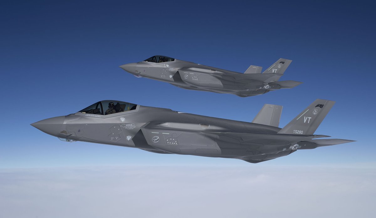 FlyHeritage's tweet photo. As part of National Women in Aviation Week Colonel Caputo a member of the Vermont Chapter of Women in Aviation @WAIVermont coordinated a tour of the F35’s on Friday, March 10th. 
We will be hosting the VT Chapter of @WAIVermont meeting  April 19th from 17:00 PM - 19:00 PM EST https://t.co/qFzwzkwEAu