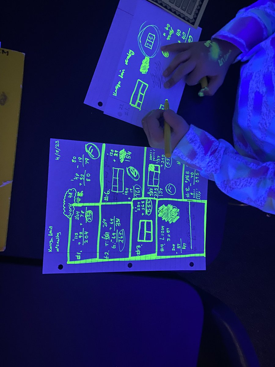 Mrs_Granier's tweet image. Don’t let the Glow Games fool you…these students are putting in the WORK! 🤩 @BernshausenKISD @KleinISD getting STAAR prepared! #KleinMath