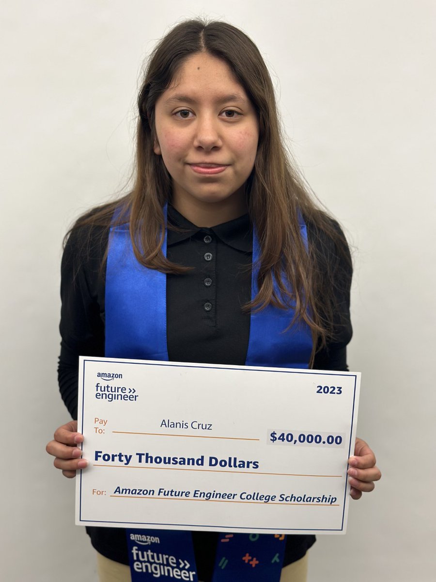 csiseverywhere's tweet photo. Join me in congratulating Alanis on being named a recipient of the 2023 Amazon Future Engineer 40K scholarship. 🎉🎉🎉 We are bursting with pride!
Thank you, @amazon @AmazonNews
@MACESmagnet @LASchoolsEast @LASchools @csteachersorg #CSEquity #csiseverywhere https://t.co/y0S9I0IqK7