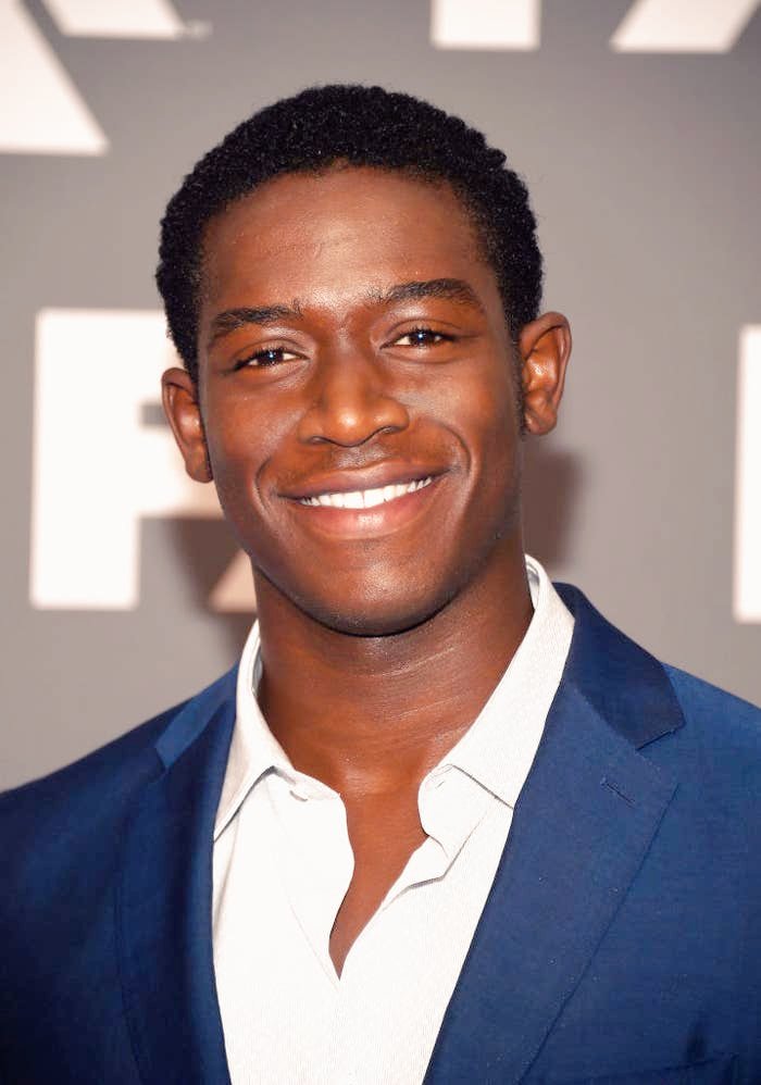 CinemaSerieNews's tweet image. #Deadline reportó que #JonathanMajors fue despedido de la que era su agencia #360Talent  la salida de Majors se produce después que el actor estuvo involucrado en el caso de violencia doméstica y otros problemas de comportamiento. #noticias #espectáculos #marvel #disney