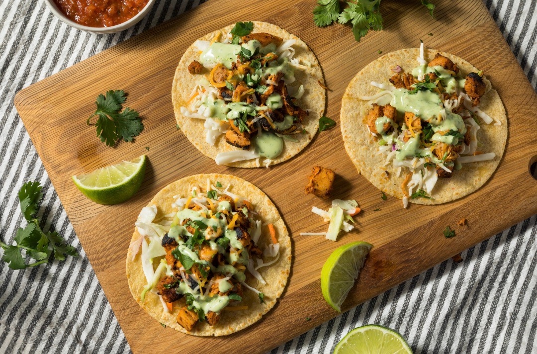 SnackinFree's tweet photo. You have to try out our Paleo Street Tacos recipe for dinner because Tuesdays wouldn't be the same without tacos! 🌮⁠

Check out the recipe here: https://t.co/2qZ01LgO20 https://t.co/3KweeHvTJV