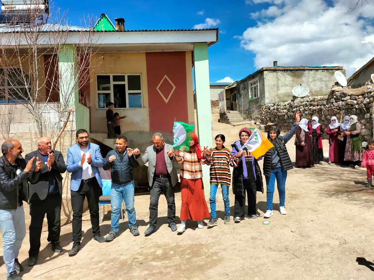 Çaldıran direkli . karadulda ve tekkesuyu mahallesinde seçim çalışması yapıldı